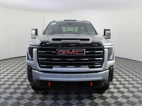 New 2026 GMC Sierra 2500 AT4 w/ AT4 Premium Plus Package AWD/4WD image 32