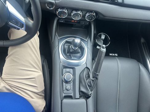 New 2026 MAZDA MX-5 Miata RF Grand Touring RWD image 36