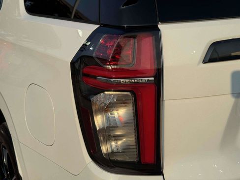 Used 2021 Chevrolet Tahoe RST w/ Luxury Package RWD image 14