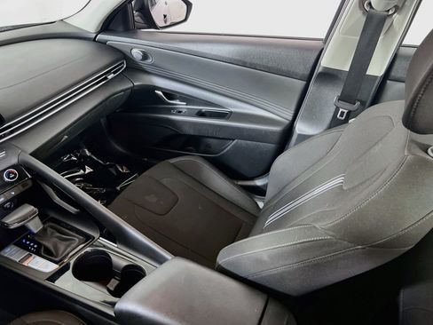 Used 2023 Hyundai Elantra SEL w/ Convenience Package FWD image 23