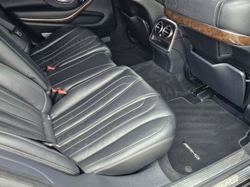 Used 2015 Mercedes-Benz S 63 AMG 4MATIC Sedan image 48