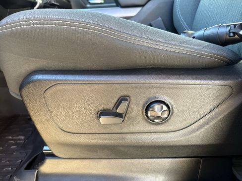 Used 2021 RAM 1500 Big Horn image 15