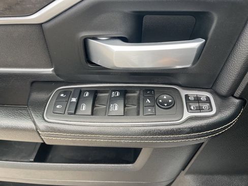 Used 2024 RAM 3500 Big Horn image 36