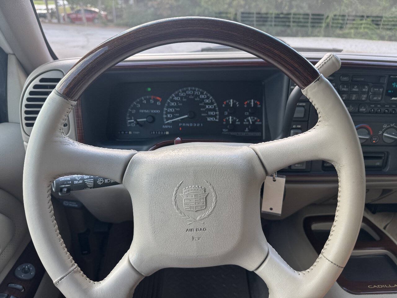 Used 1999 Cadillac Escalade 4WD image 24