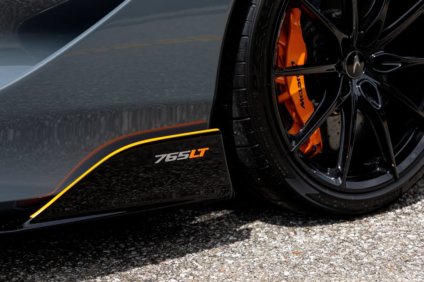 Used 2022 McLaren 765LT RWD image 22