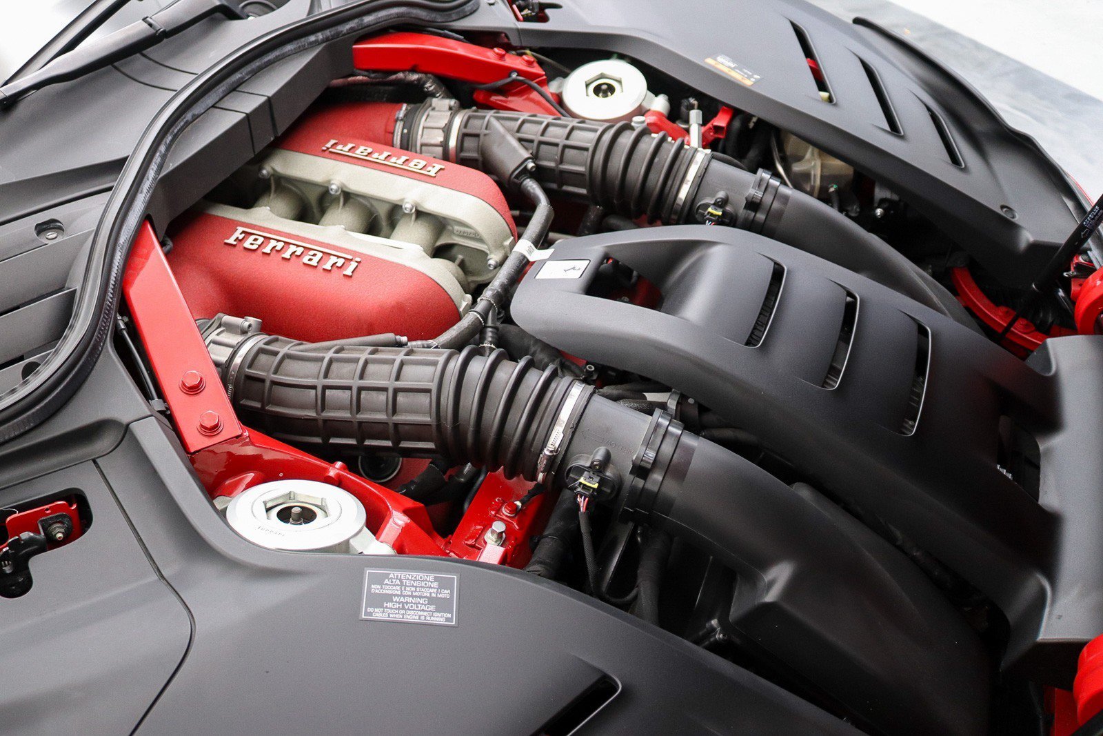 Used 2024 Ferrari Purosangue AWD/4WD image 36