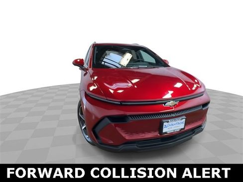 Used 2026 Chevrolet Equinox EV LT image 6