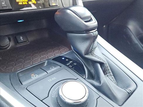 Certified 2020 Toyota RAV4 Limited image 12