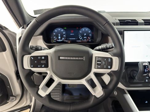 New 2026 Land Rover Defender 110 X-Dynamic SE image 14