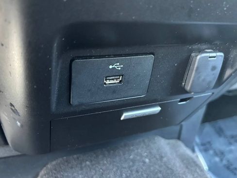 Used 2018 Ford F150 XLT RWD image 24