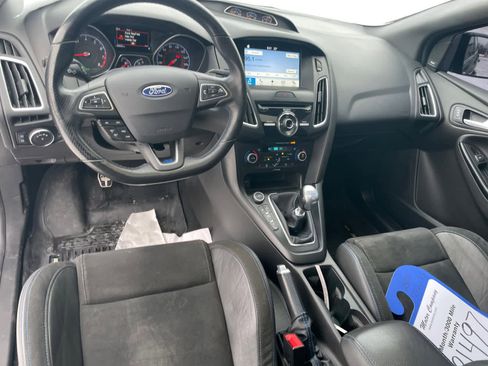 Certified 2017 Ford Focus RS image 11