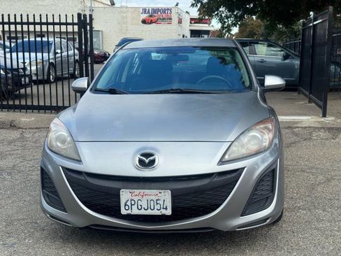 Used 2011 MAZDA MAZDA3 i Touring image 2