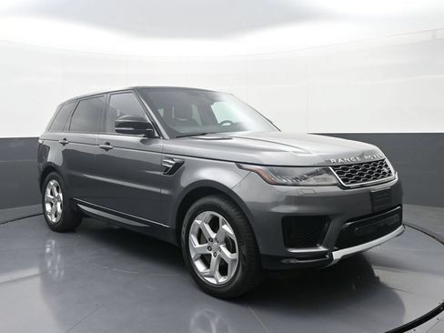 Used 2018 Land Rover Range Rover Sport HSE AWD/4WD image 3
