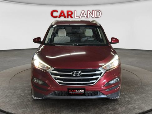 Used 2017 Hyundai Tucson SE w/ SE Popular Package 02 FWD image 8