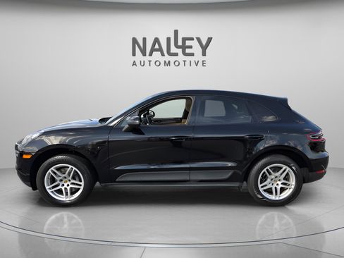 Used 2018 Porsche Macan Base image 2