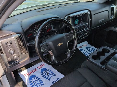 Used 2018 Chevrolet Silverado 1500 LT w/ All Star Edition image 10