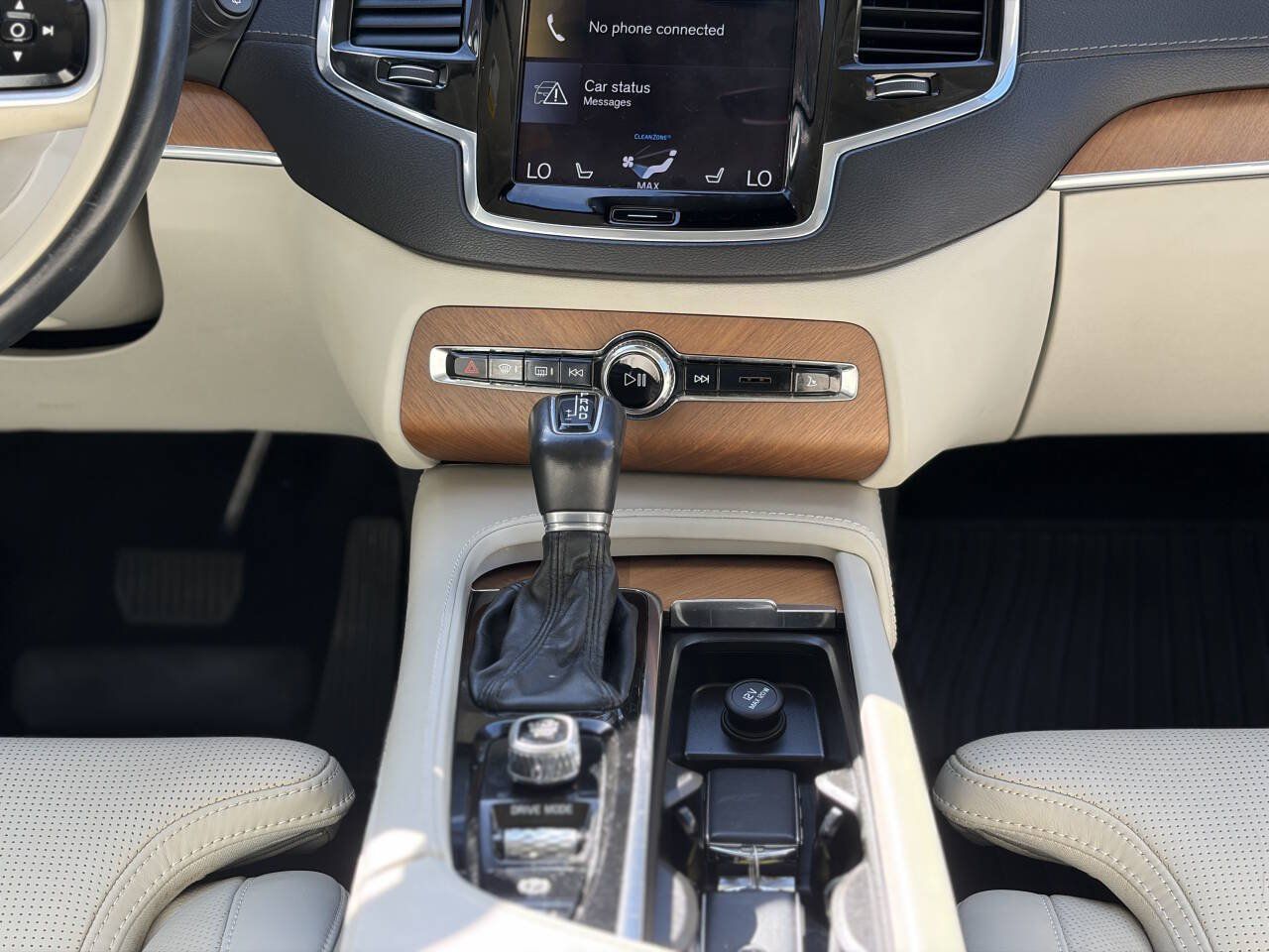 Used 2020 Volvo XC90 T6 Inscription w/ Protection Package AWD/4WD image 28