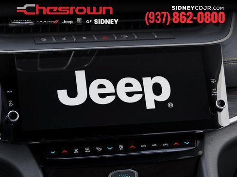 New 2026 Jeep Grand Cherokee Limited AWD/4WD image 18