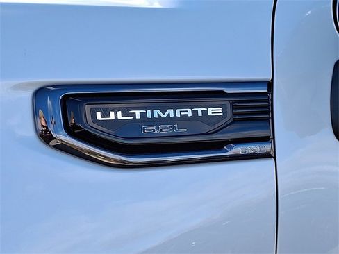 Used 2024 GMC Sierra 1500 Denali Ultimate image 33