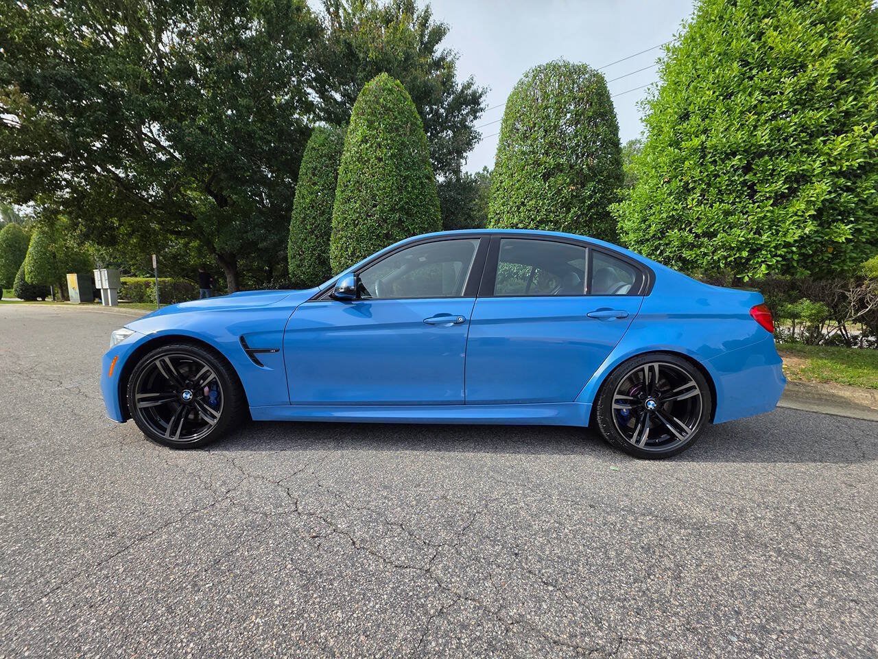 Used 2015 BMW M3 RWD image 2