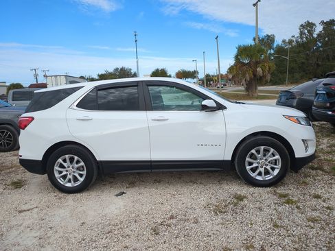 Used 2021 Chevrolet Equinox LT FWD image 3