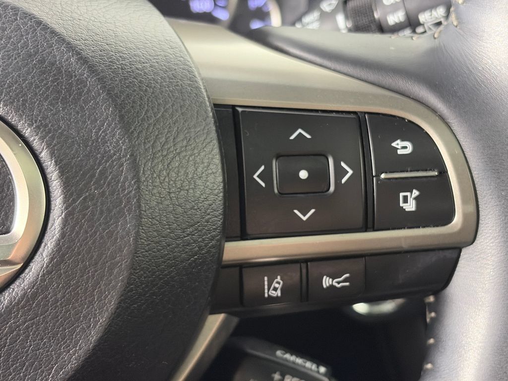 Used 2016 Lexus RX 350 AWD w/ Premium Package image 18