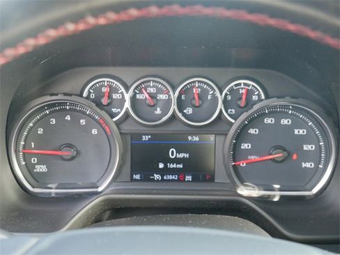 Used 2021 Chevrolet Suburban RST image 25