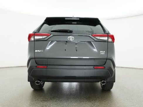 New 2025 Toyota RAV4 XLE image 28