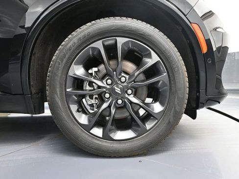 Used 2024 Dodge Durango R/T w/ Blacktop Package AWD/4WD image 18