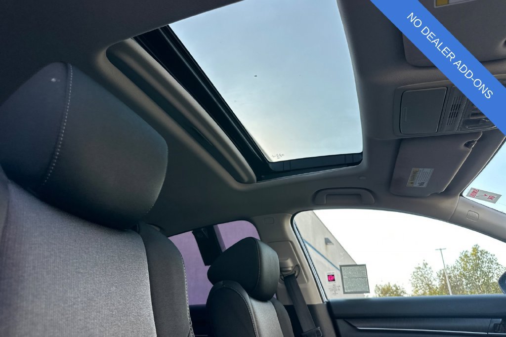 Used 2020 Honda Accord EX image 17