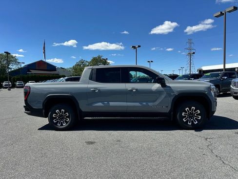 New 2026 GMC Sierra EV Elevation AWD/4WD image 3
