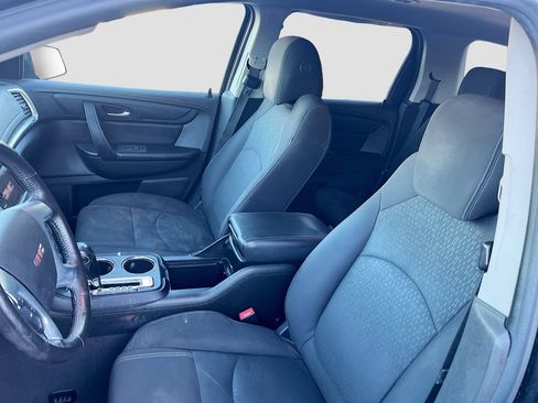 Used 2016 GMC Acadia SLE FWD image 18