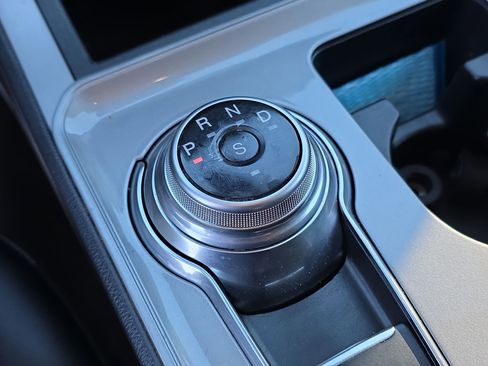 Used 2024 Ford Edge SEL image 23