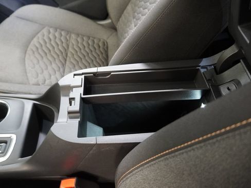 Certified 2021 Chevrolet Equinox LT w/ LPO, Floor Liner Package FWD image 25