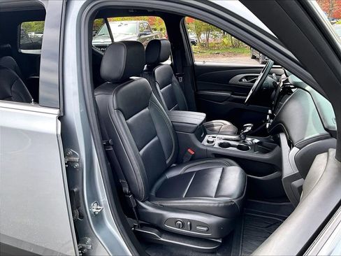 Used 2023 Chevrolet Traverse LT w/ LPO, Floor Liner Package AWD/4WD image 11