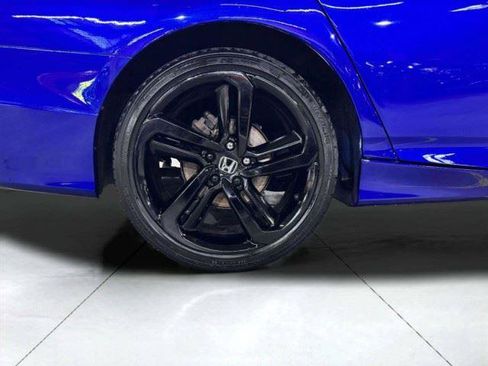 Used 2018 Honda Accord Sport image 62