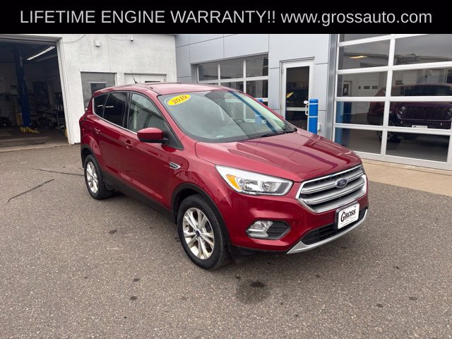 Used 2019 Ford Escape SE AWD/4WD image 2