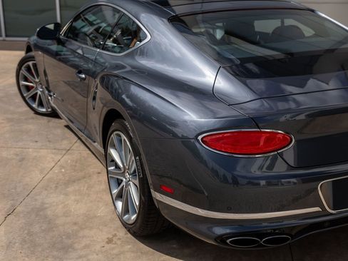 Used 2023 Bentley Continental GT Azure AWD/4WD image 15