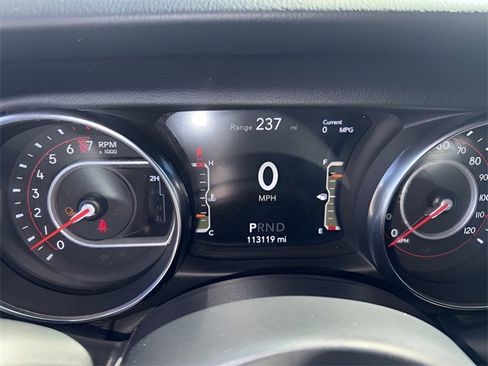 Used 2020 Jeep Gladiator Rubicon image 13