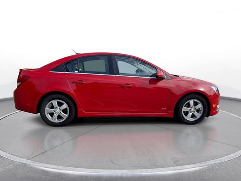 Used 2013 Chevrolet Cruze LT w/ RS Package FWD image 8
