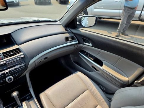 Used 2009 Honda Accord EX-L image 27