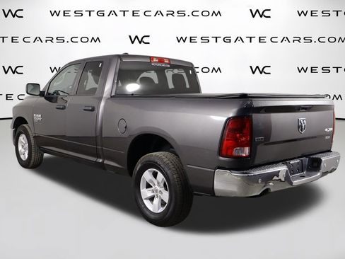Used 2024 RAM 1500 Classic SLT AWD/4WD image 37