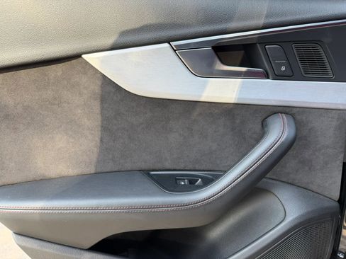 Used 2018 Audi S4 Premium Plus w/ Navigation Package image 11