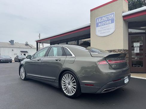 Used 2017 Lincoln MKZ Reserve image 16