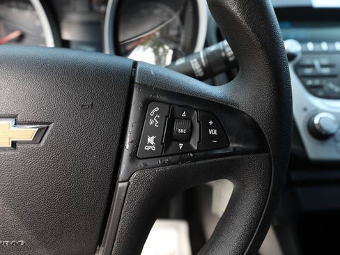 Used 2014 Chevrolet Equinox LS FWD image 19
