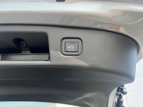 Used 2025 Chevrolet Blazer EV RS image 19