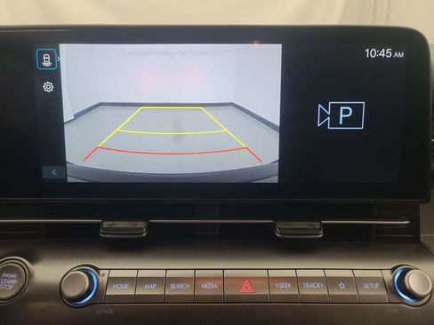 Used 2025 Hyundai Kona SEL image 30