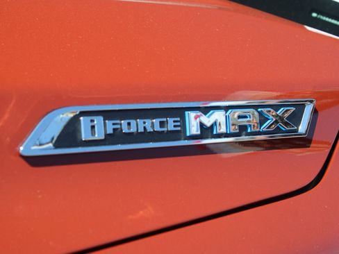 Used 2025 Toyota Sequoia SR5 w/ SR5 Premium Package image 19