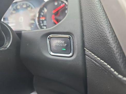 Used 2017 GMC Acadia Denali w/ Technology Package image 29