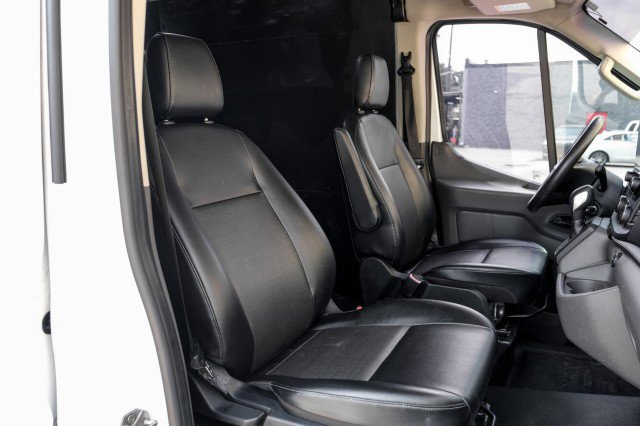 Used 2020 Ford Transit 250 Medium Roof w/ Load Area Protection Package RWD image 33